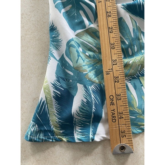 Cupshe Halter Dress Floral and Beach Bohemian Dress Sized Small New with Tags - Picture 12 of 12